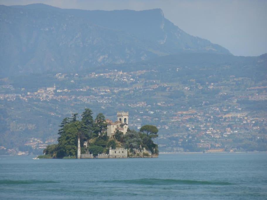 Ines Tra E Montagna - D'iseo * Pisogne
