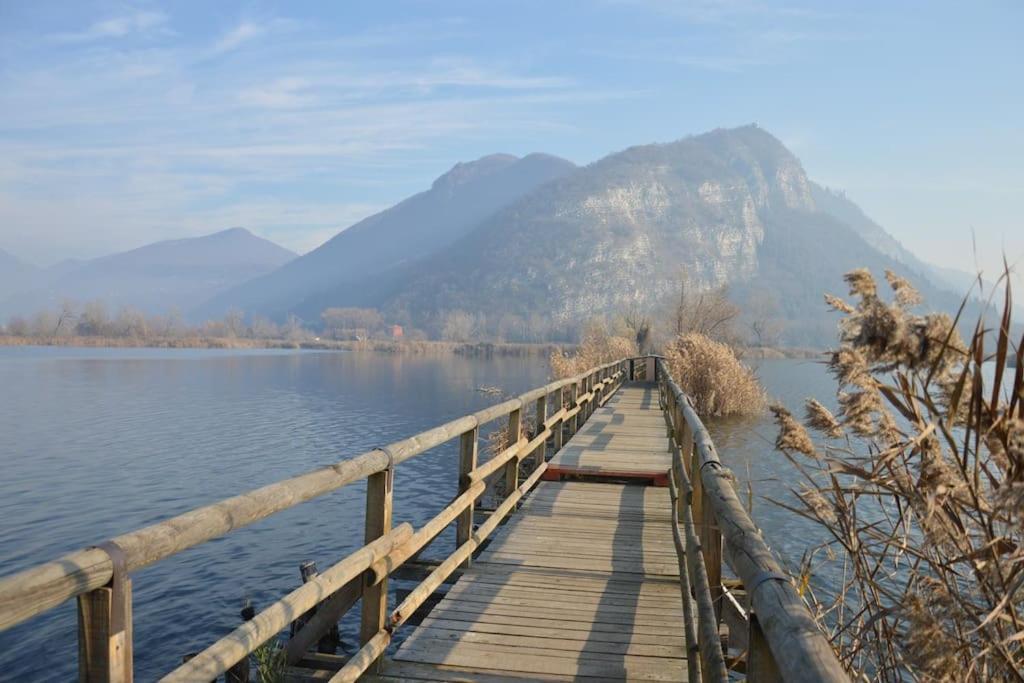 Ines Tra E Montagna - D'iseo